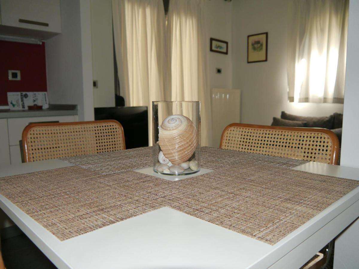 Apartmán Flat With Garden In Ioánnina Exteriér fotografie