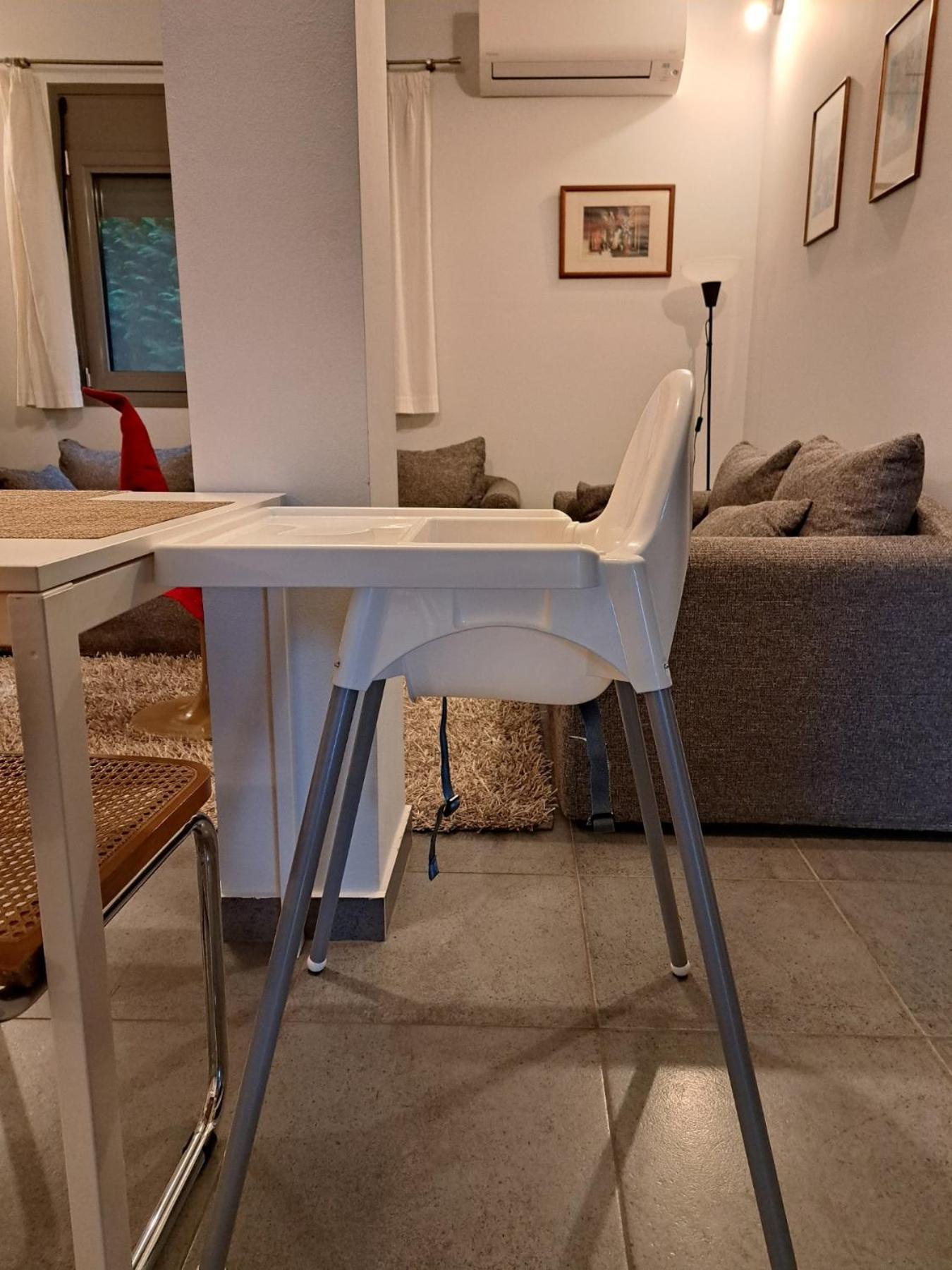 Apartmán Flat With Garden In Ioánnina Exteriér fotografie